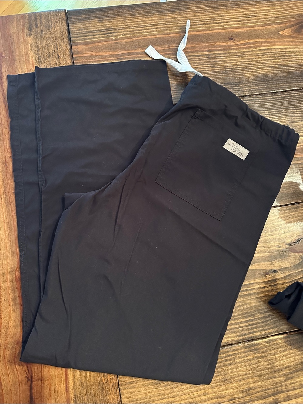 Urbane Black Scrub Pants Women’s Back Pocket Detail